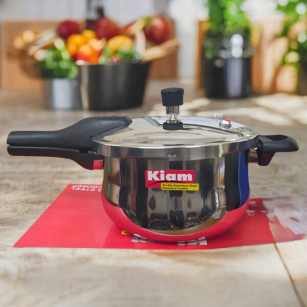 Kiam Modern Design Tri Ply Stainless Steel Pressure Cooker-5.5 ltr - Image 4