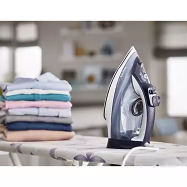 Philips Steam Iron (GC2994) 2400W - Image 3