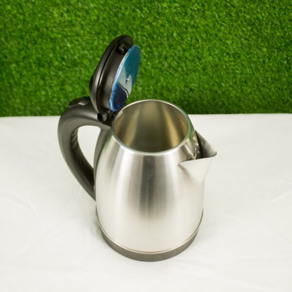 Hawkins Electric Kettle 1.8 liter - Image 6